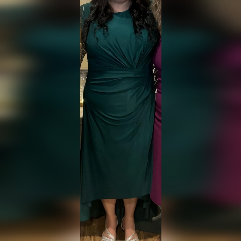 Premier Amor green dress size 16 wedding guest bridesmaid zip up